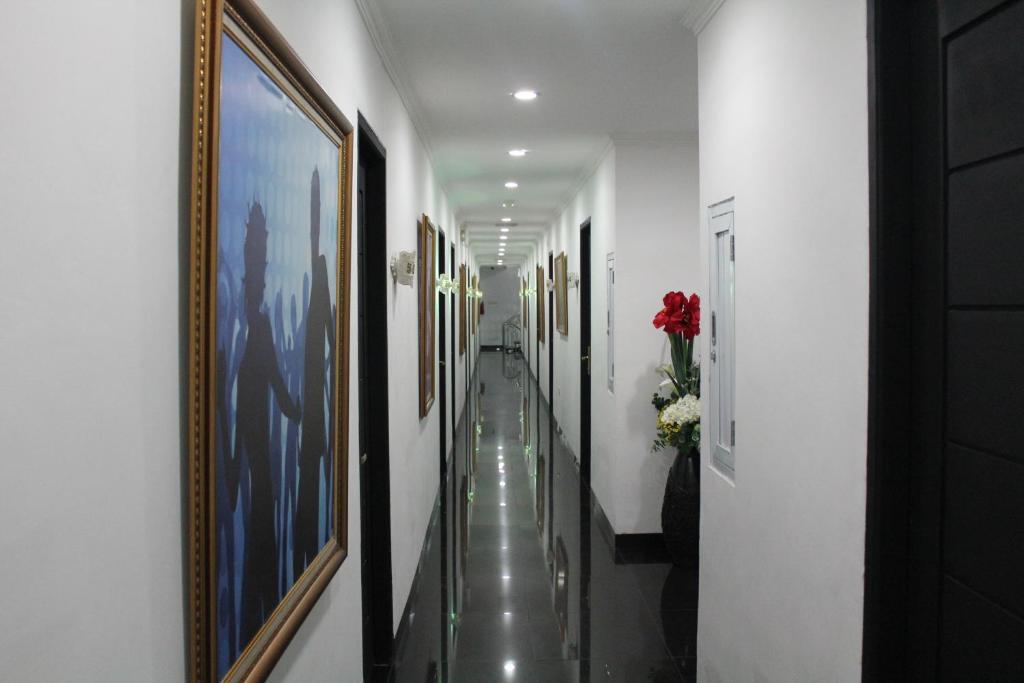 California Hotel Jakarta Extérieur photo